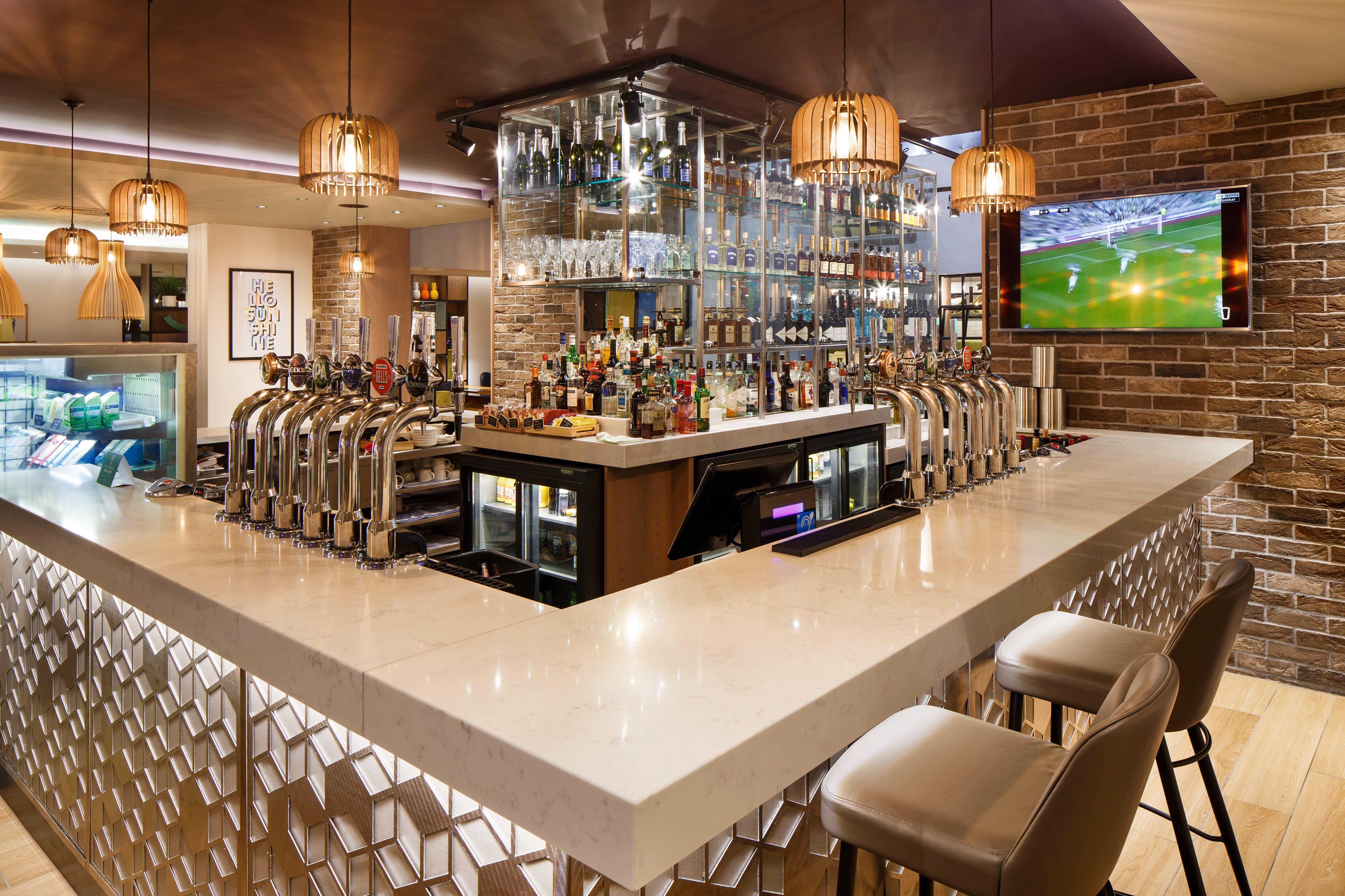 Holiday Inn Brentwood By Ihg Eksteriør billede