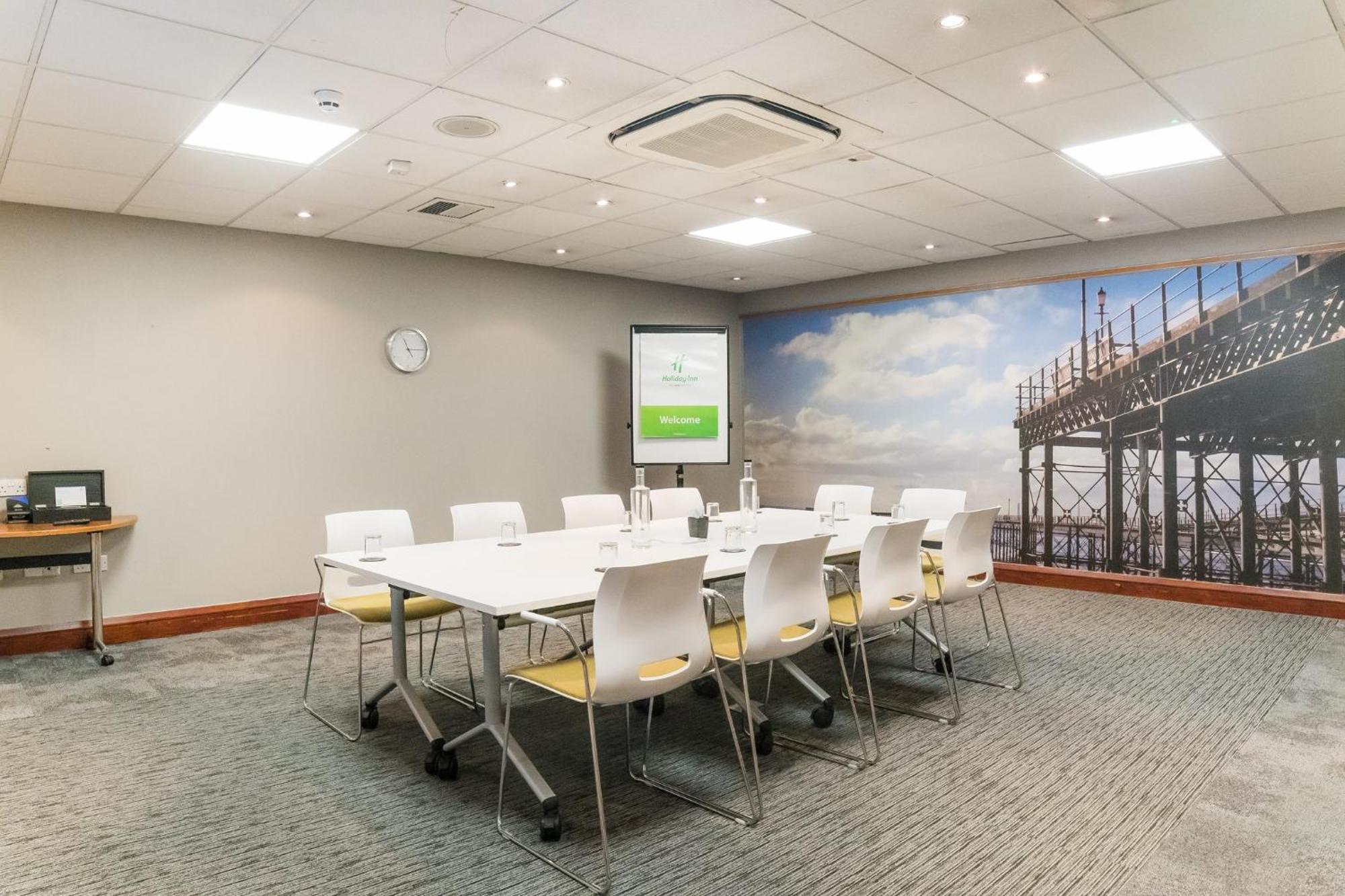 Holiday Inn Brentwood By Ihg Eksteriør billede
